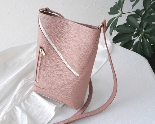 8cd611cc079f71af614d591d1a7e5a