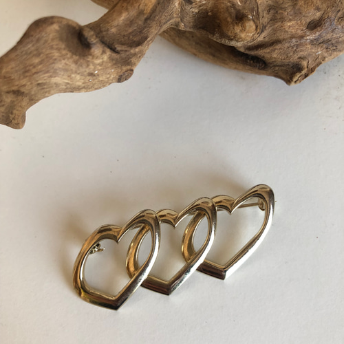 vintage brooch⑤ ブローチ form_accessories 通販 17124229｜Creema