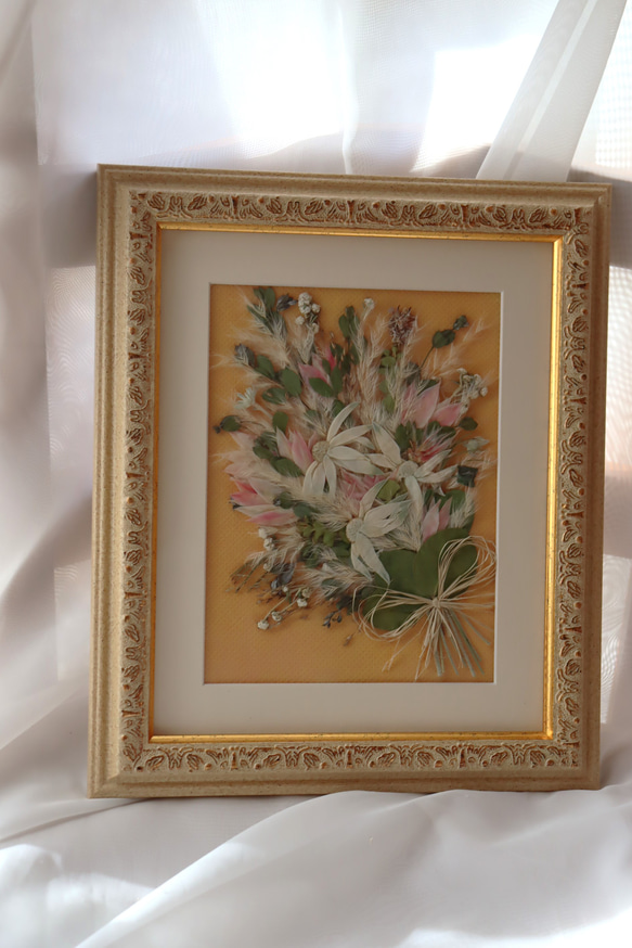 結婚式ブーケを美しく残します【アフターブーケ押し花額】 ご相談ください