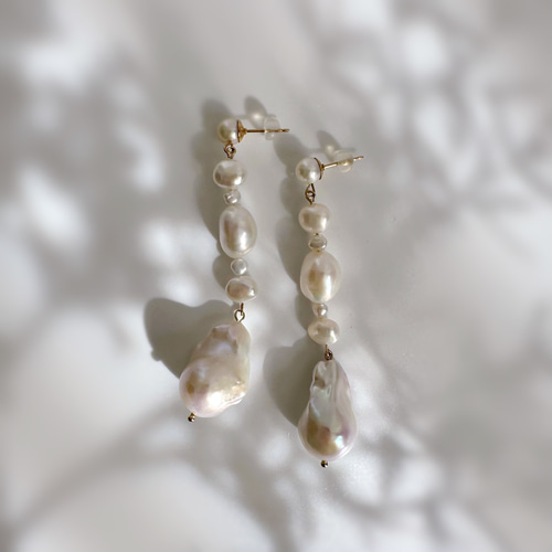 バロックパール ニュアンス ピアス イヤリング ピアス（スタッド