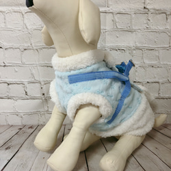 冬用犬猫ハーネス  ライトブルー　あったかモコモコ襟・裾付き　 4枚目の画像
