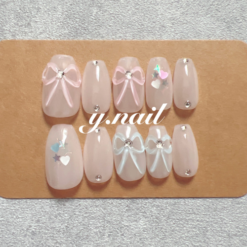 【オーダー】ネイルチップ　ワンホン韓国　キラキラぷっくりリボン　Y2K 推し参戦 ネイルチップ ワンホンネイル 韓国 シンプル ピンク リボン