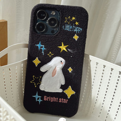 スマホケース・オリジナルスマホケース　もふもふ　ふわふわ　ウサギちゃん　iPhoneケース 2枚目の画像