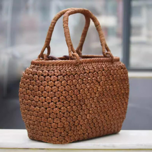 山葡萄　　六角花編みかごバック　巾着内布付き 職人手作り 山葡萄かごバッグ 内布付き 山ぶどう 六角花編み 籠バッグ