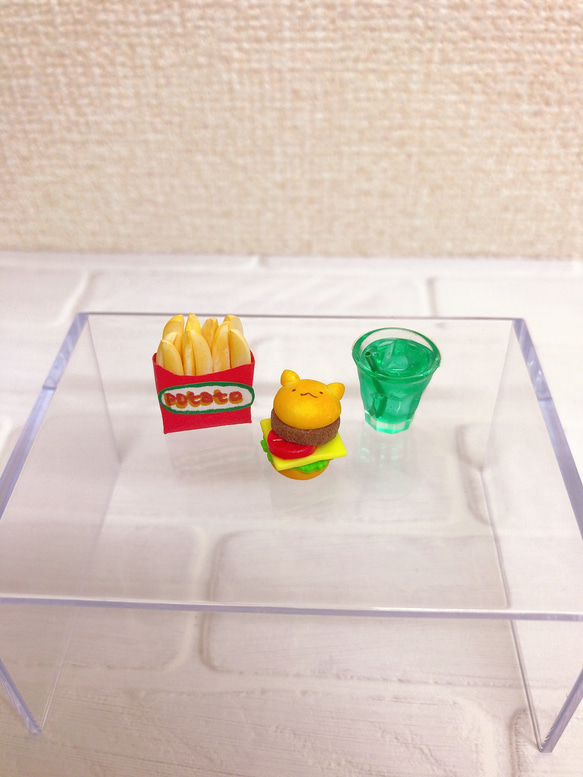 ミニチュアフード　にゃんこバーガーセット 3枚目の画像