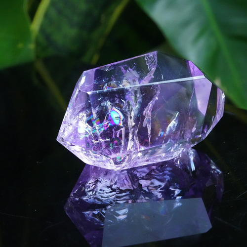 アメジスト原石 レインボー☆アメジスト原石s1111 天然石 Funky garuda stone 通販