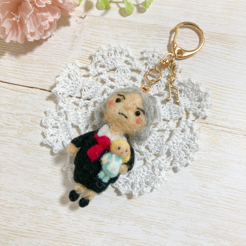 ♡世界にひとつのオーダーメイド♡羊毛フェルトマスコット お顔 お人形