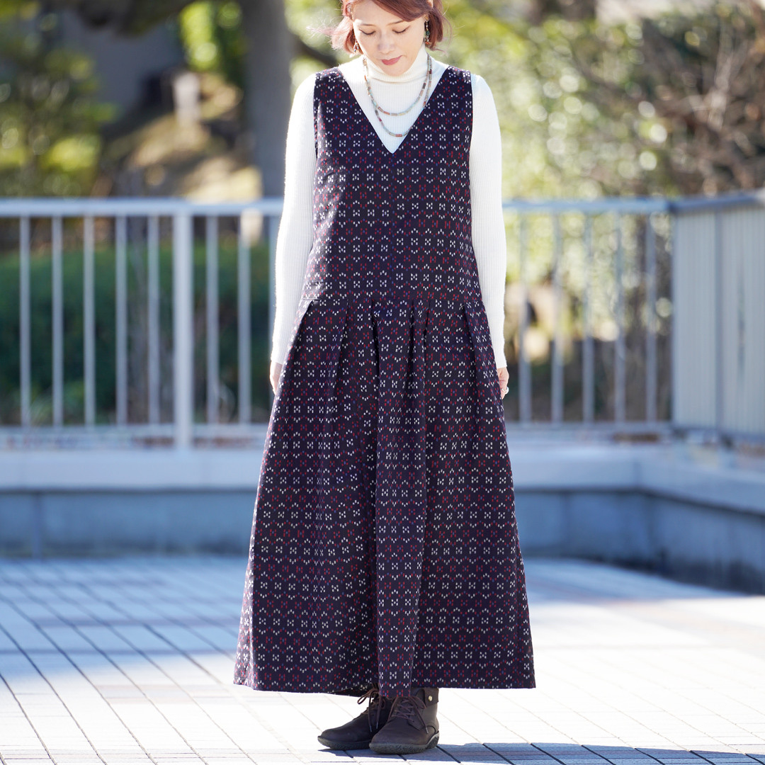 古布藍染リメイク✿Vラインワンピース✿ハンドメイド✿大人 古布藍染リメイク✿Vラインワンピース✿ハンドメイド✿大人