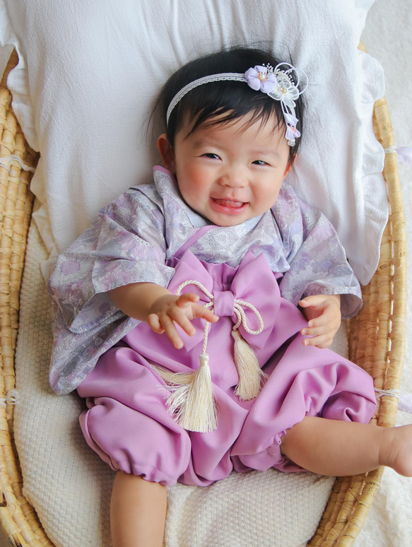 つまみ細工の髪飾り　ブーケ　かすみ草　ベビーヘアバンド　ひなまつり　お食い初め　100日祝い 10枚目の画像