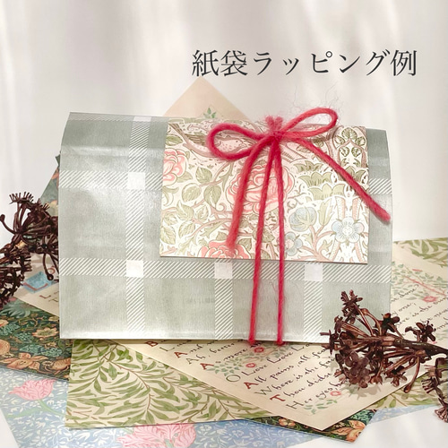 ピアノLove鳥さん壁飾り 羊毛フェルト ウォールデコ 刺繍糸