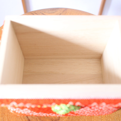 ★(骨董品)美術　御所車 木製収納ボックス 伝統的和風デザイン ☆(骨董品)美術 御所車 木製収納ボックス 伝統的和風デザイン