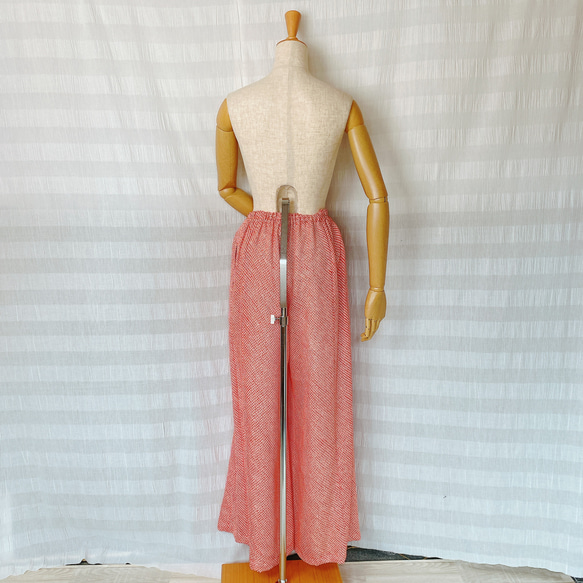 着物リメイク、赤の絞り、ワイドパンツ、ワイドフレアパンツ、サイズ M、丈つめ無料 5枚目の画像