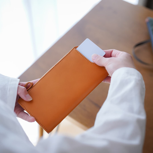 パッと小銭が出せる「小さな長財布」 coinde.motto グリーン 長財布