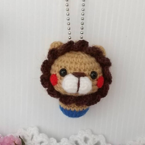 ミニミニあみぐるみストラップ　ハートにギュ♡のライオンさん ミニミニあみぐるみストラップ ハートにギュ♡のライオンさん