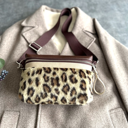 秋色カフェオレブラウン ヒョウ柄ファー×エコレザー　クロスボディバッグ ミニショルダーバッグ 斜め掛けポシェット 3枚目の画像