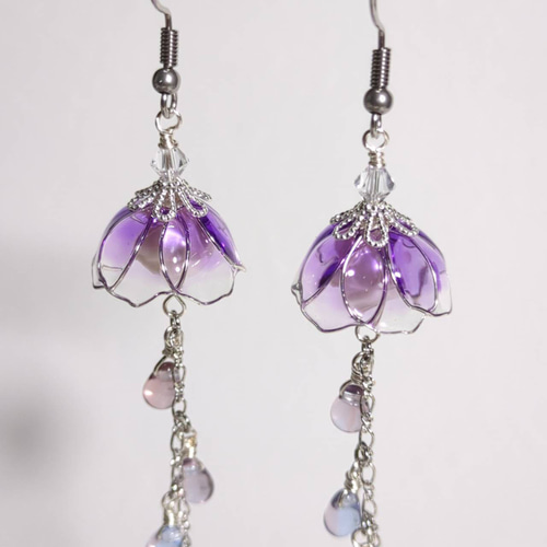 ディップアート*花くらげ*クラゲのピアス/イヤリング ディップアート*花くらげ*クラゲのピアス/イヤリング