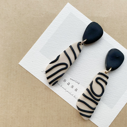 ポリマークレイ デザインピアス・イヤリング イヤリング