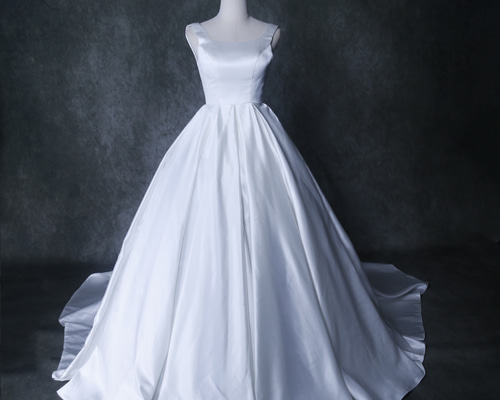 【クリーニング済み】YNSwedding ウェディングドレス くるみボタン ウェディングドレス クリーニング済 Aライン プリンセスドレス 15号