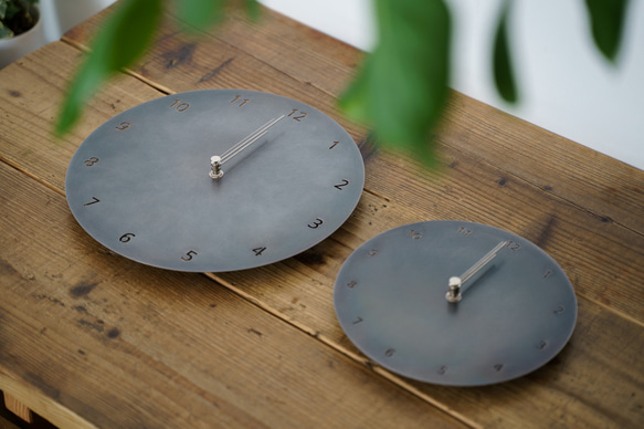 【受注製作】壁掛け時計 ＜タイプ2-300＞ 数字入り / 鉄 10枚目の画像