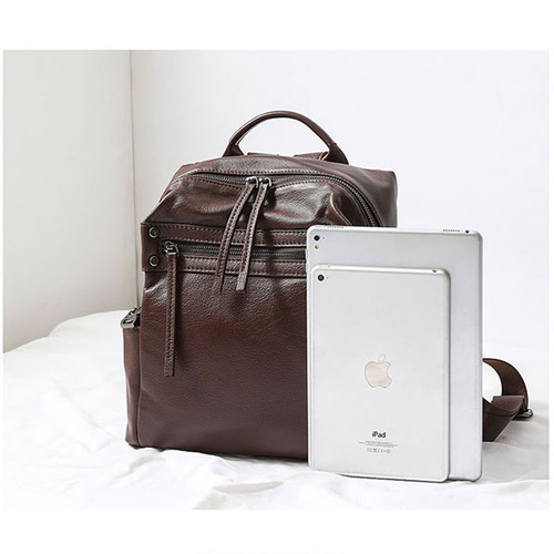 オールレザーリュック バックパック 本革 大容量 ポケット多数