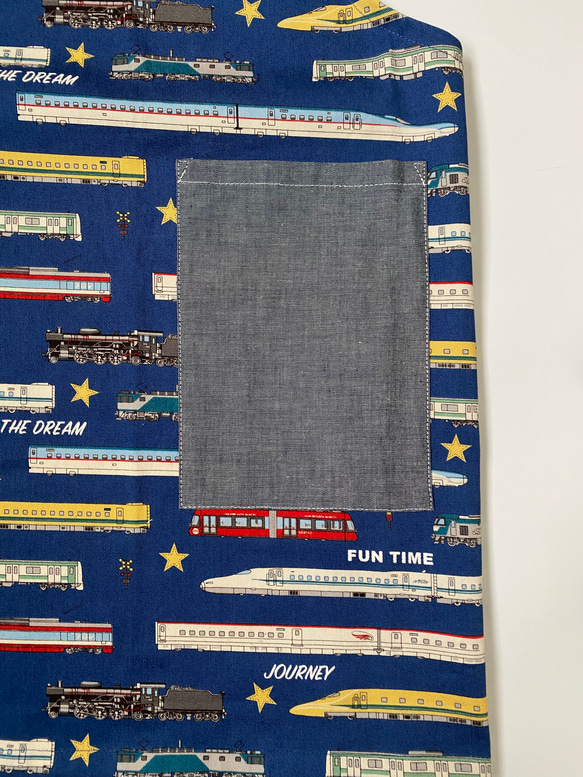 電車柄☆120〜130こどもエプロン、三角巾、巾着3点セット　 4枚目の画像