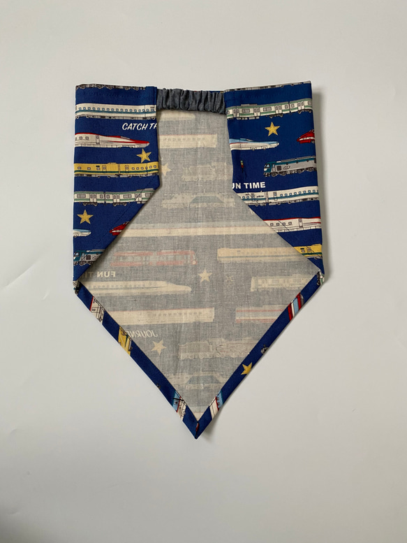 電車柄☆120〜130こどもエプロン、三角巾、巾着3点セット　 6枚目の画像