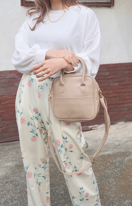 Back Lace-up Ribbon Sweat PO(white) スウェット ホワイト 白 カジュアル