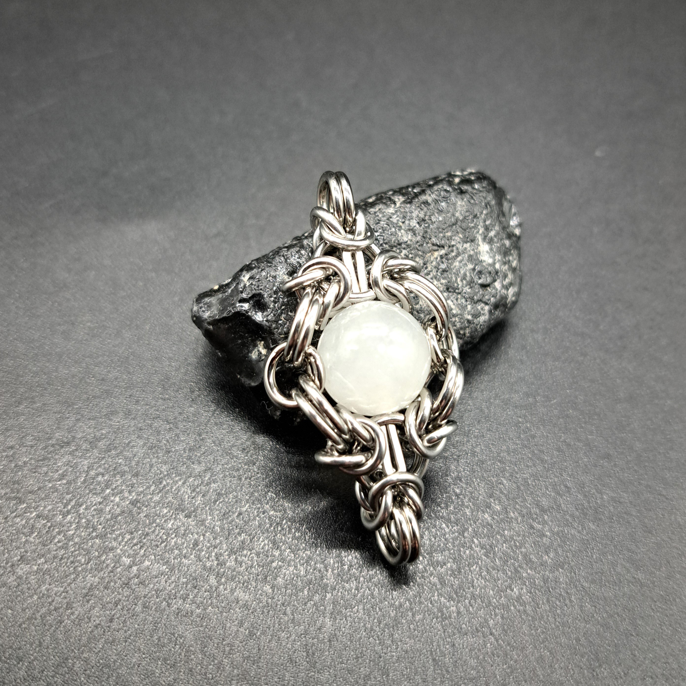 和田玉 , 羊脂玉 (ホータンギョク,ヨウシギョク) ペンダント