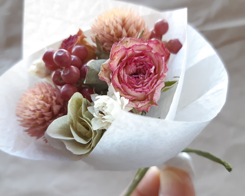 ドライフラワーミニブーケ ピンク系 そのまま置くだけで可愛く飾れる