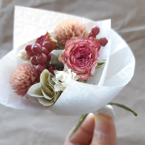 ドライフラワー　ブーケ　ミニブーケ　ピンク ドライフラワーミニブーケ ピンク系 そのまま置くだけで可愛く飾れる