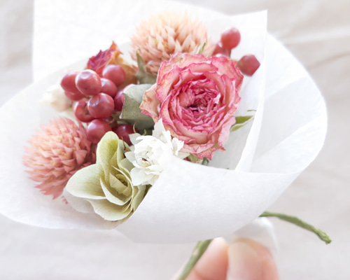 ドライフラワーミニブーケ ピンク系 置くだけで可愛く飾れる花束