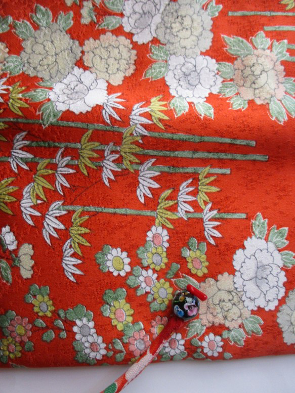 ７５５１　花柄の着物で作った和風財布・ポーチ＃送料無料 8枚目の画像