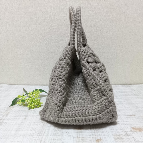 ニットなグラニースクエアのミニバッグ | yusaori's STORE