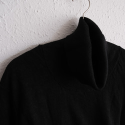 女款亞麻針織雙層長袖高領套頭衫（黑色）| 2 種尺寸 第2張的照片