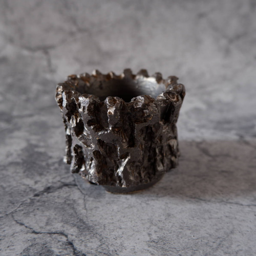 鷲ノ巣】黒金彩 植木鉢(盆栽鉢)251004-1/1