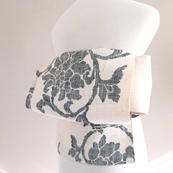 モノトーンの唐草模様 作り帯 銀座スタイル ～100cm 手織り真綿紬 2枚目の画像