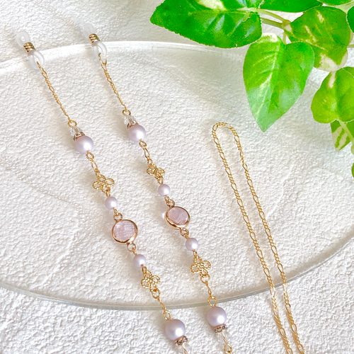 メガネチェーン》pinkチャーム＆フラワー✧︎メガネチェーン✧︎マスク