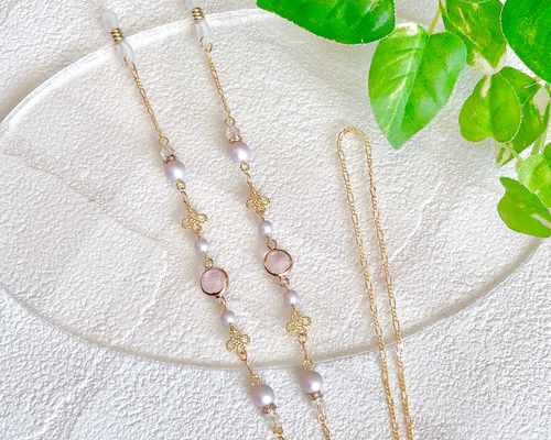 メガネチェーン》pinkチャーム＆フラワー✧︎メガネチェーン✧︎マスク