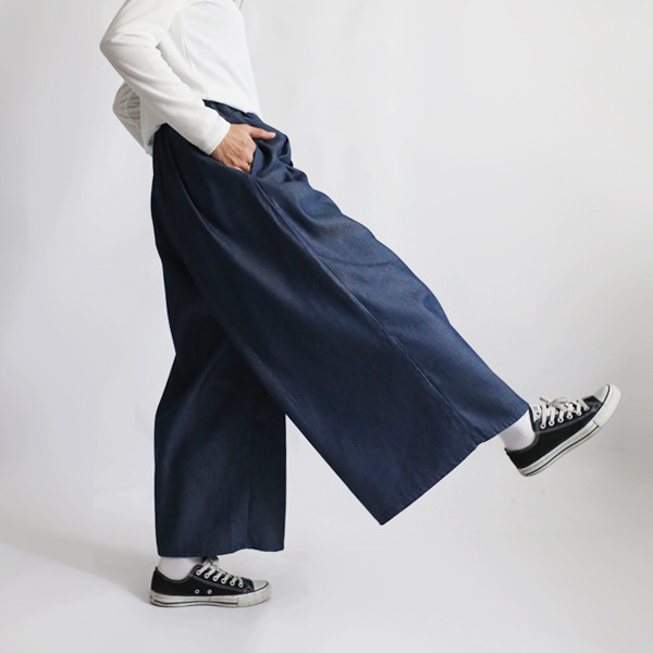 ⁑ラスト2  最終ＳＡＬＥ　９５cm　前後タック入　ワイド幅広パンツ　ゆったり　甘織デニム　高身長さんにもY99W