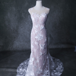 ウェディングドレス  ピンク  贅沢な小花総レース  マーメイドライン  ノースリーブ  披露宴/結婚式 1枚目の画像