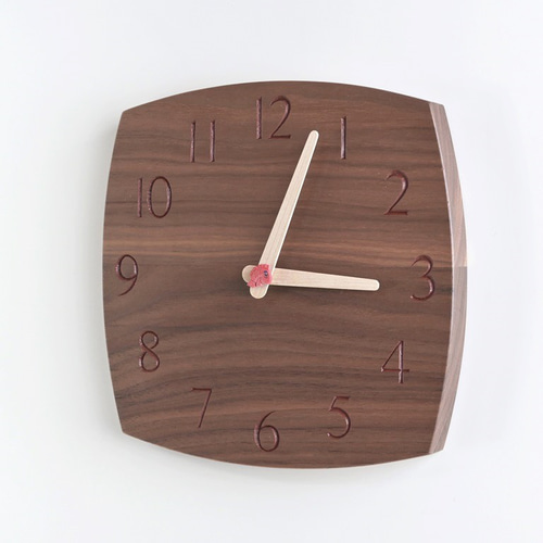 めで鯛｜木製掛け時計｜24cm×24cm｜送料無料｜静音｜一点もの【2404
