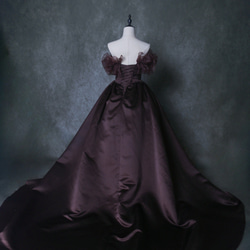 カラードレス  ブラウン  オフショルダー  編み上げ  光沢サテン  アンティークなドレス  ブライダル 3枚目の画像