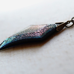 Mysterious dichroic claw 1枚目の画像