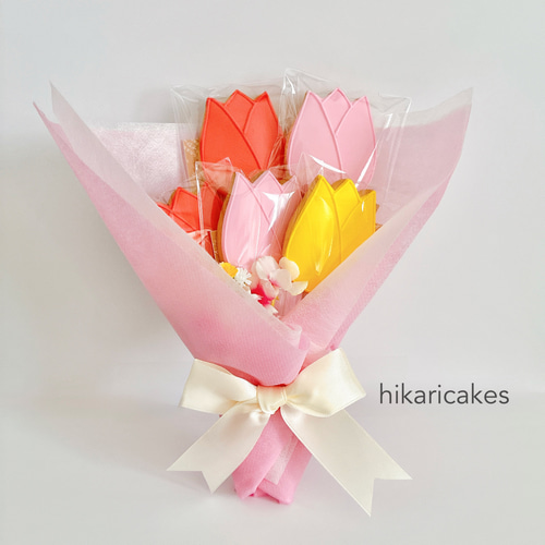 希少品✩ ヘレンド　チューリップの花束　クッキーディッシュ チューリップのクッキーブーケ 〜春の笑顔を届ける甘い花束〜 クッキー
