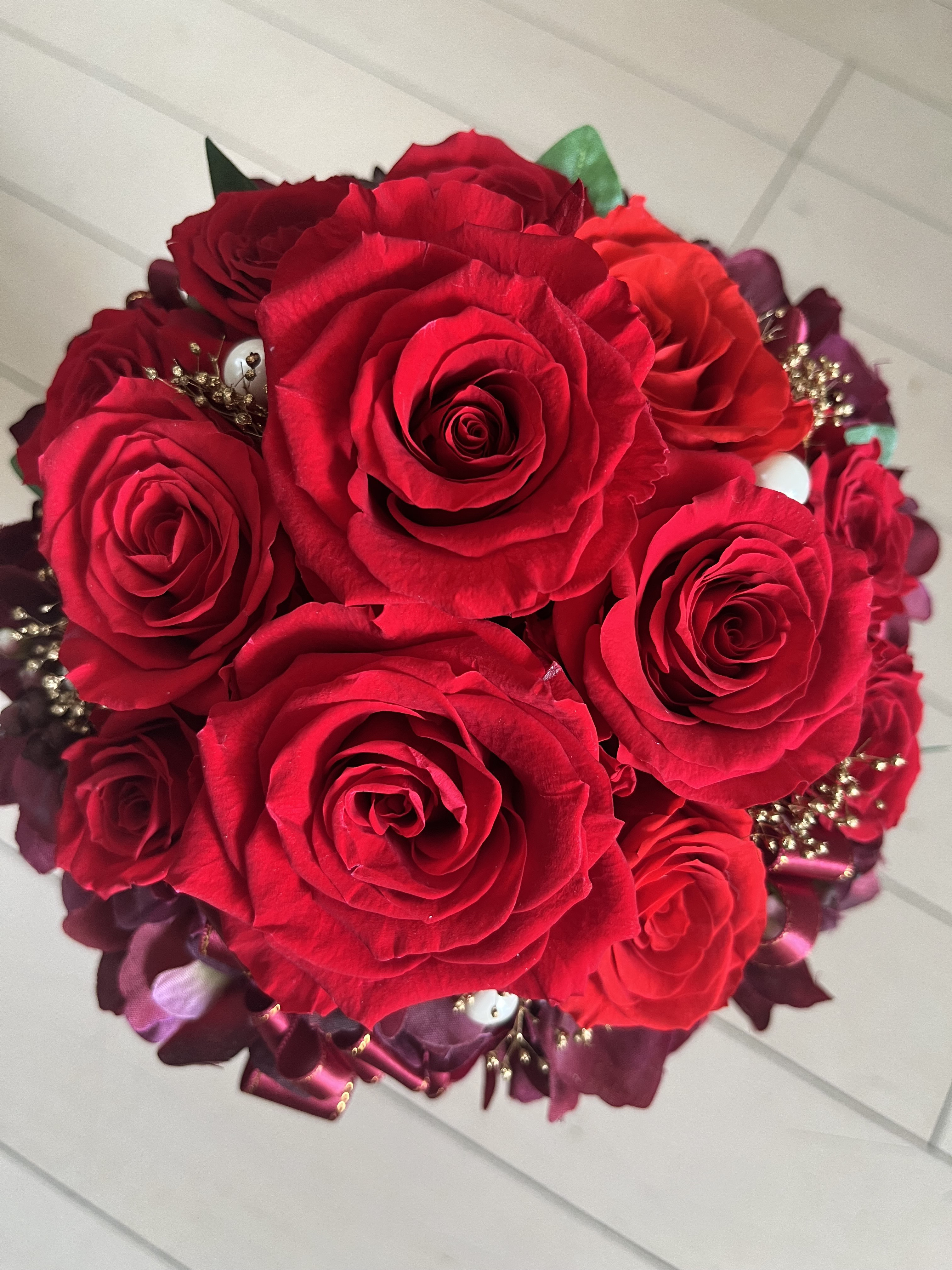 プリザーブドフラワー赤薔薇アレンジ