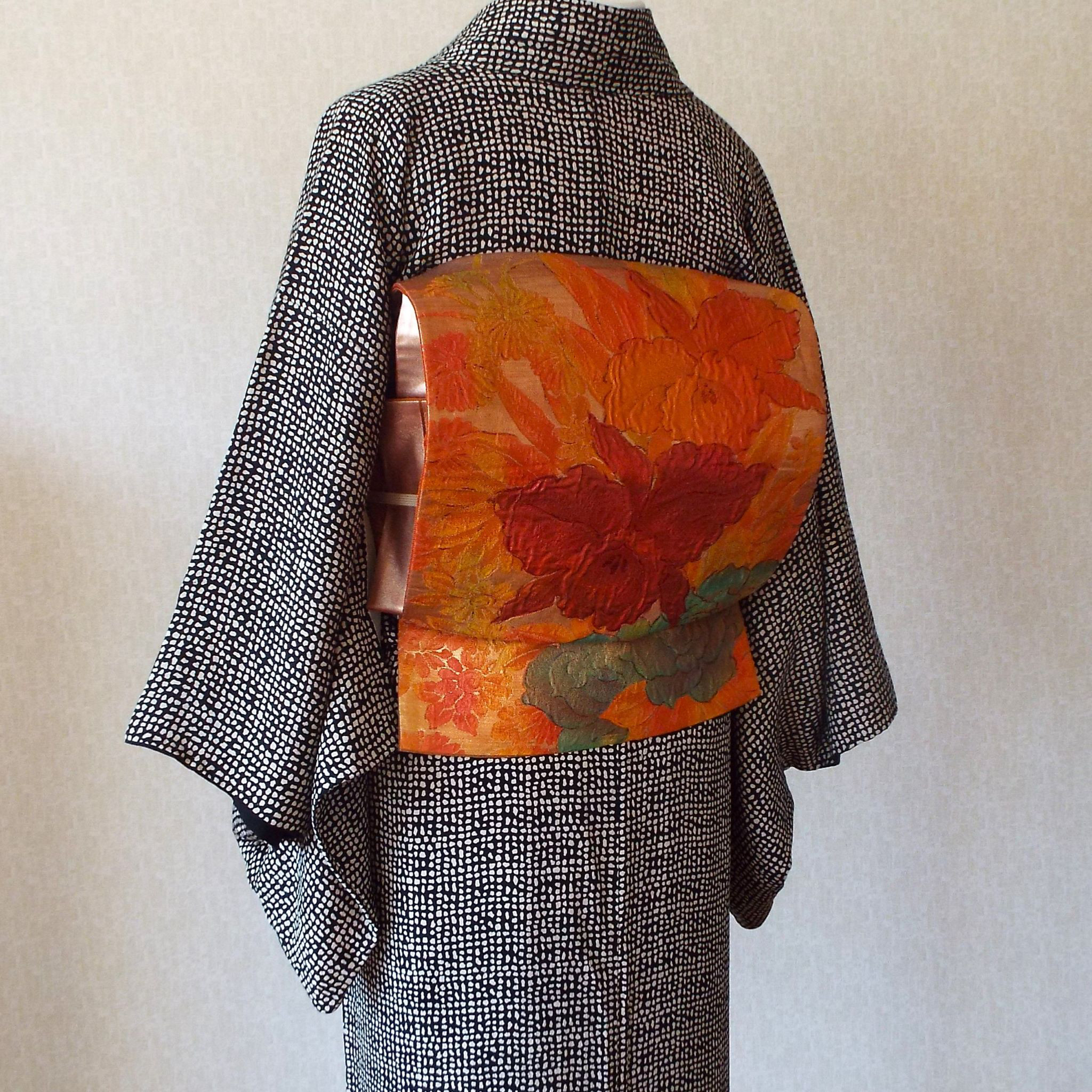 すぐに結べる「さくら造り帯」オレンジ系の洋花柄の二重太鼓