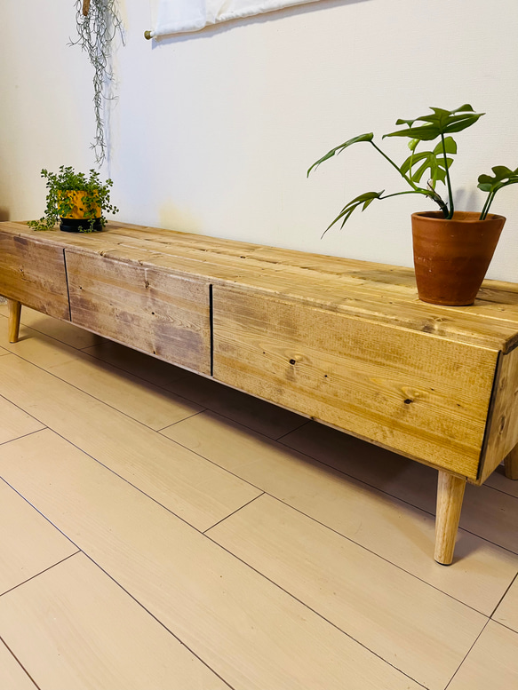 小引き出し 収納棚 飾り棚 小物入れ 装飾 杉材 無垢材 テレビ台 本棚