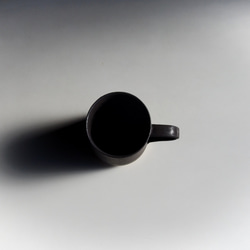 炭色マグカップ 3枚目の画像