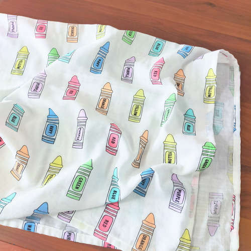 ダブルガーゼ クレヨン柄 ハンドメイド 受注製作*存在感抜群クレヨン柄*100×70cm2重ガーゼブランケット