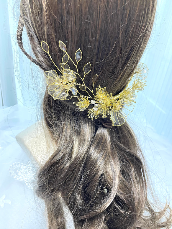 お花のヘッドドレス　雪の華g　コーム　ゴールドクリア　～ディップアート～ 3枚目の画像